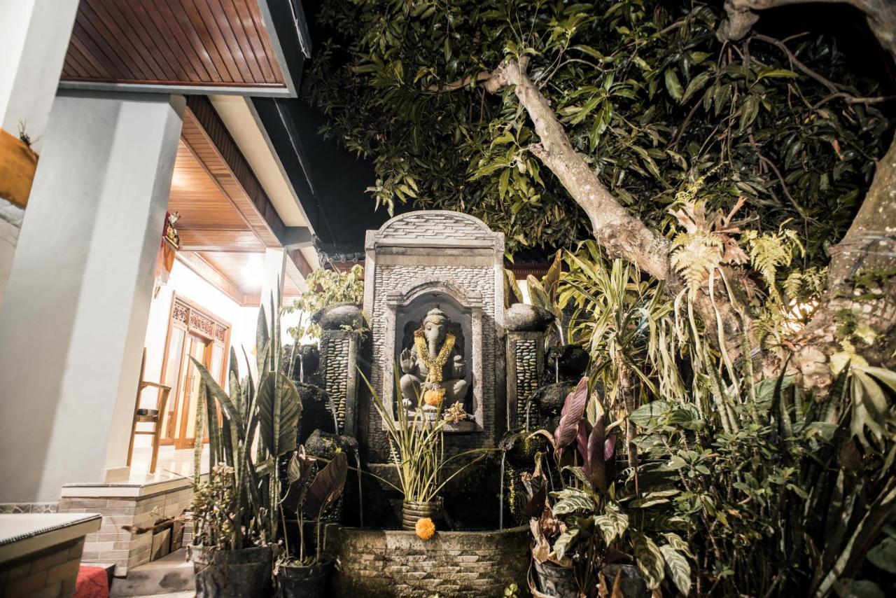 Dijumahrai Homestay อูบุด ภายนอก รูปภาพ